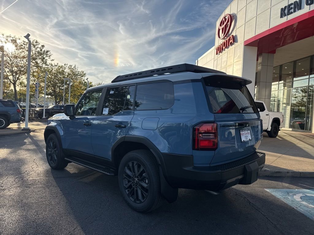 New 2025 Toyota Land Cruiser Base image 3