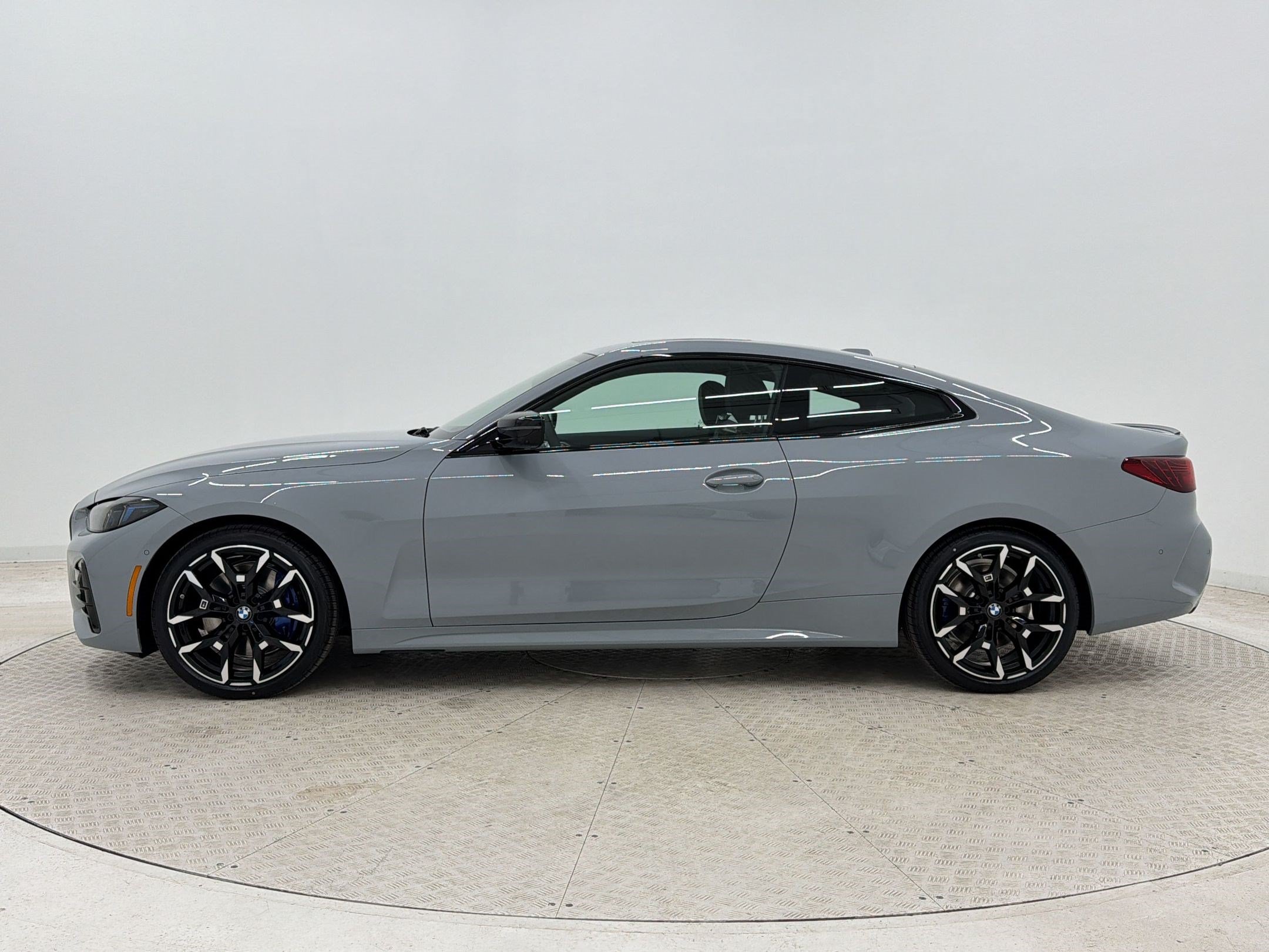 New 2027 BMW 430i Coupe w/ M Sport Package RWD image 2