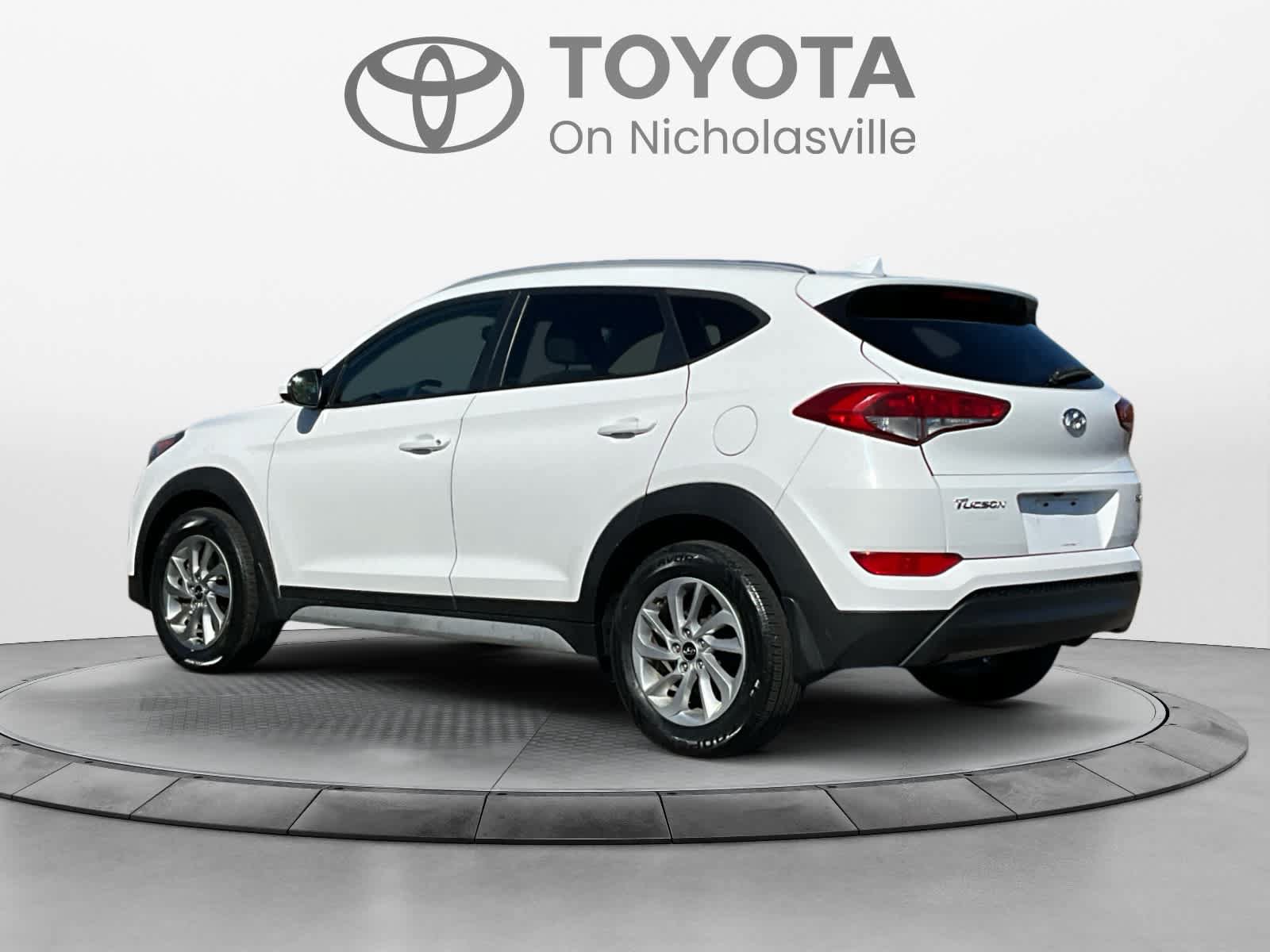 Used 2018 Hyundai Tucson SEL w/ Cargo Package AWD/4WD image 3