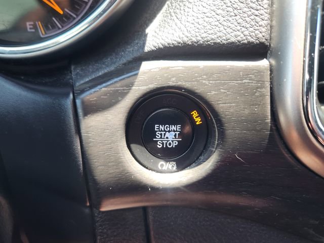Used 2017 Jeep Grand Cherokee Altitude RWD image 26