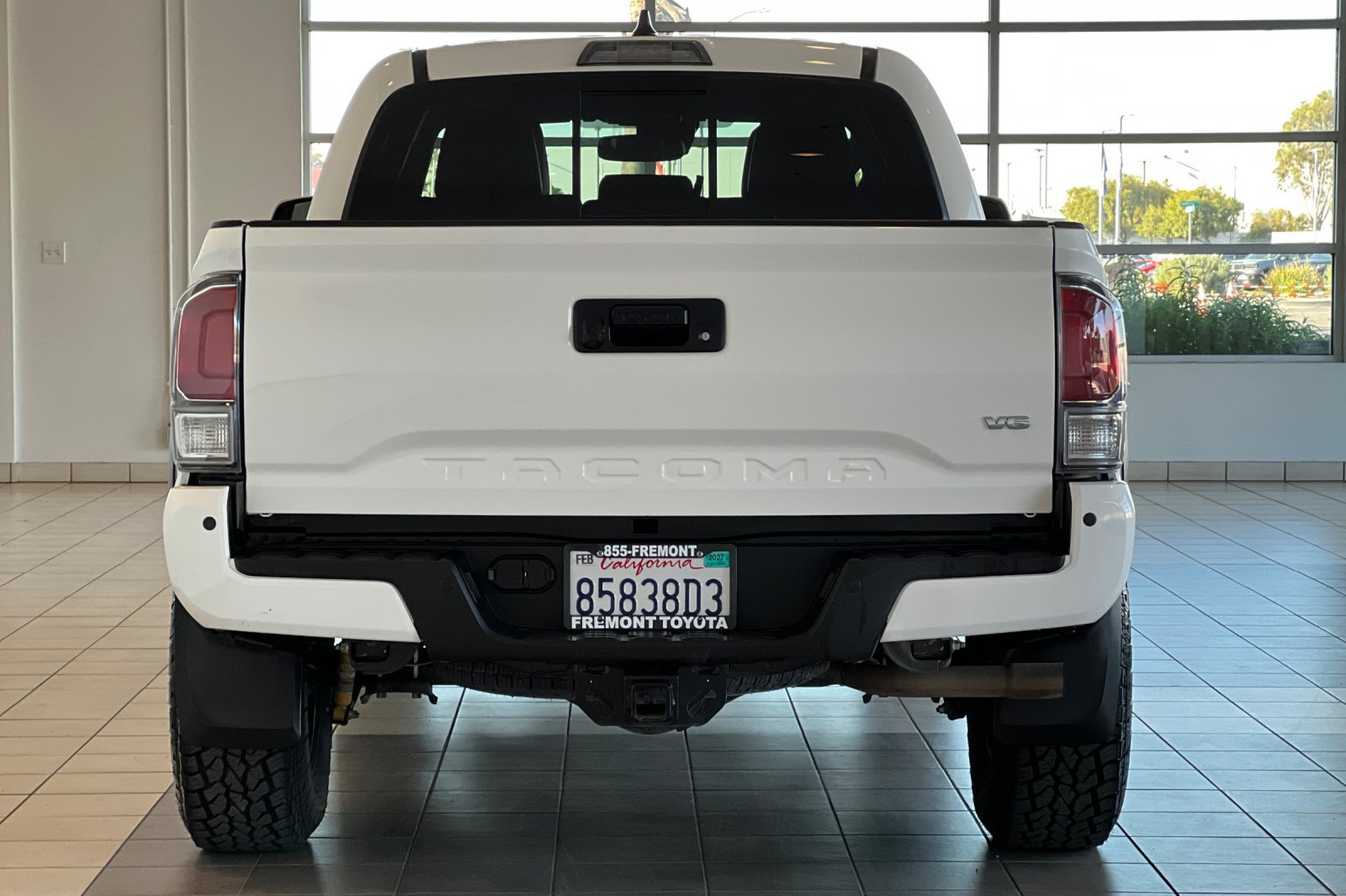 Certified 2021 Toyota Tacoma TRD Off-Road w/ TRD Premium Off Road Package AWD/4WD image 5