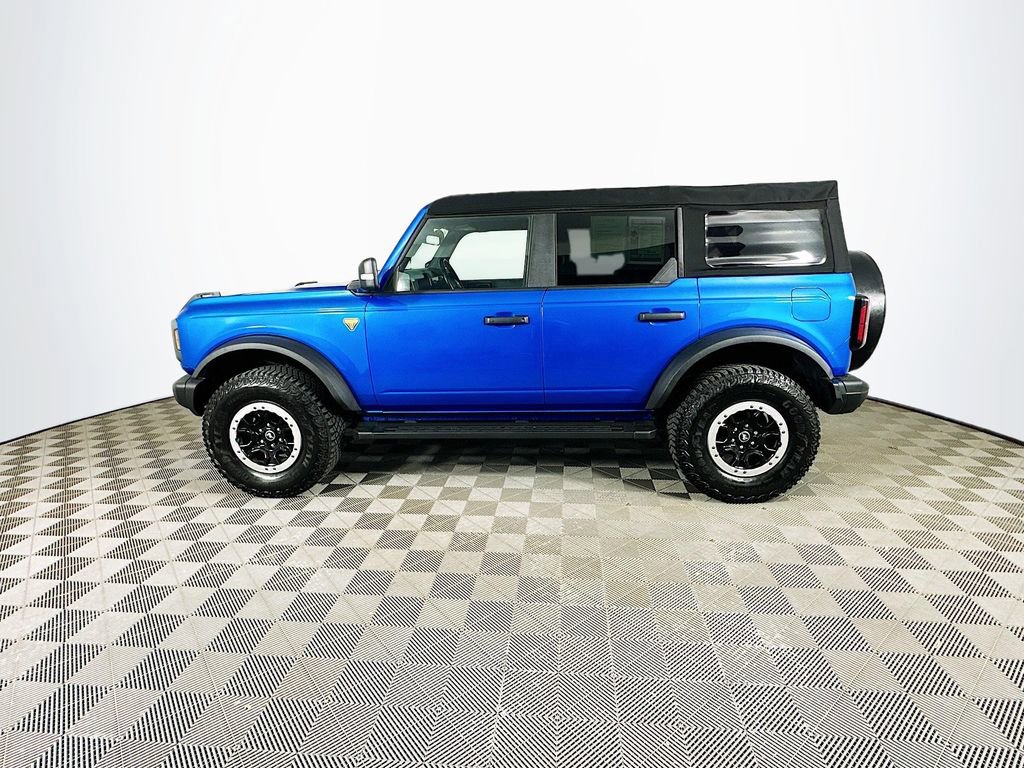 Used 2022 Ford Bronco Badlands AWD/4WD image 7