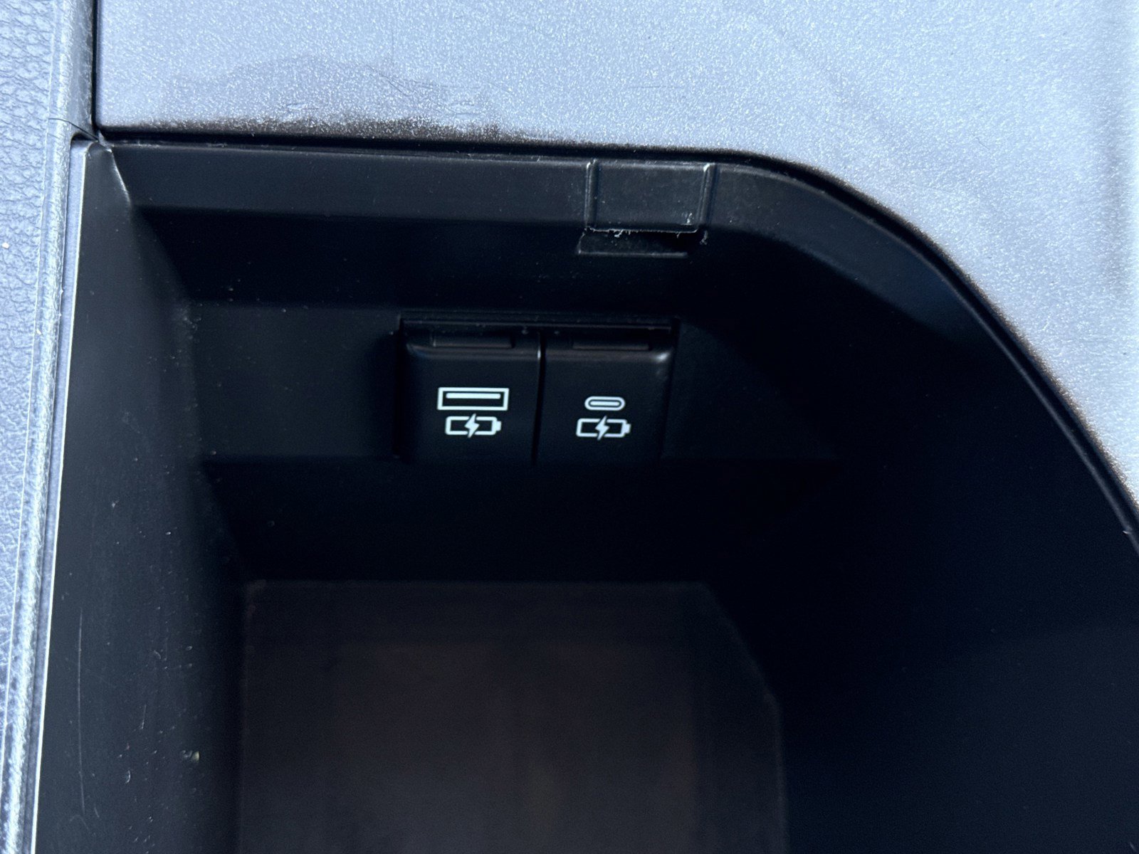 Used 2024 Toyota Camry XSE FWD image 27
