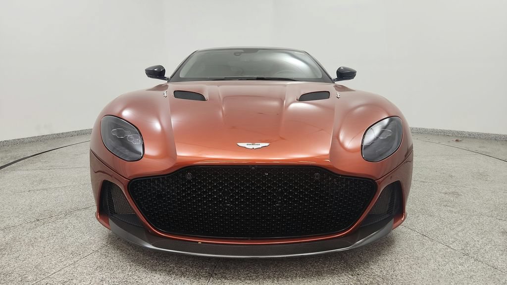 Used 2020 Aston Martin DBS Superleggera RWD image 9