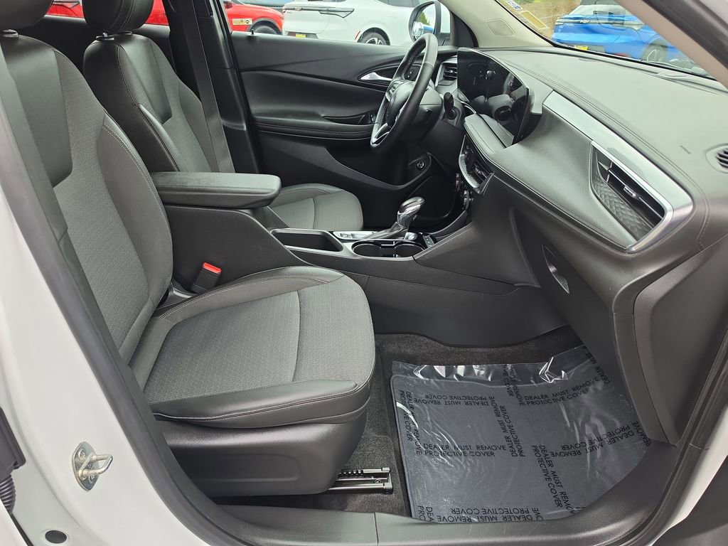 Certified 2024 Buick Encore GX Preferred w/ Comfort Package image 26