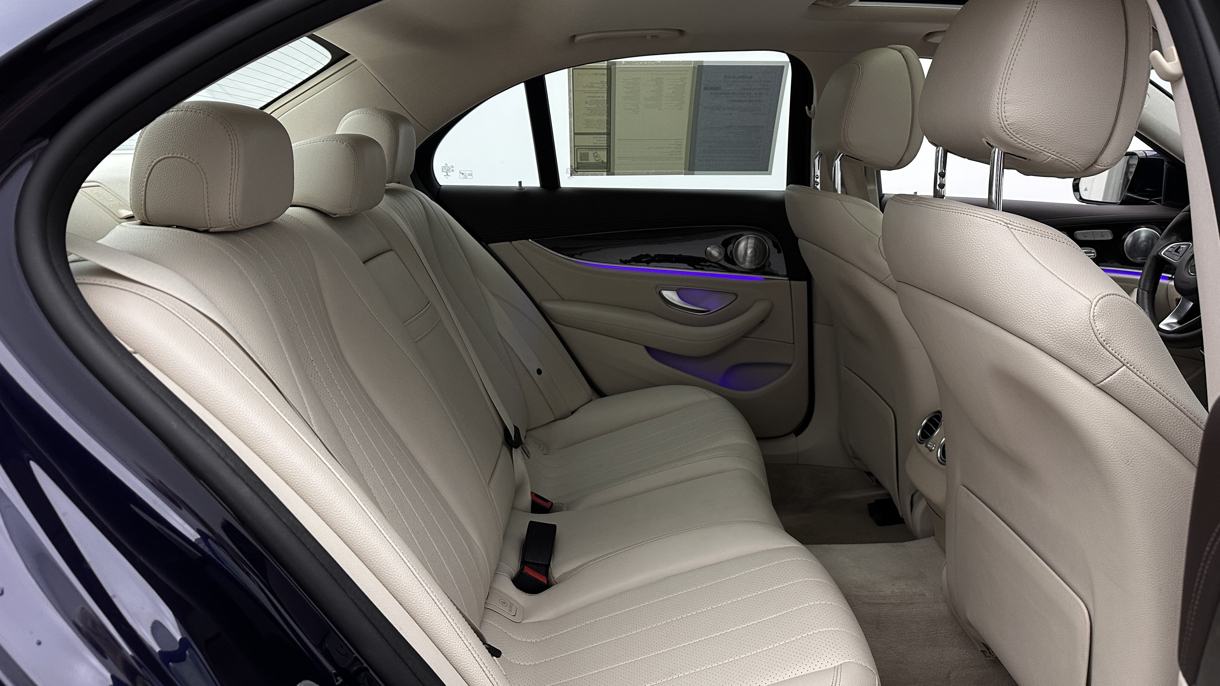 Used 2017 Mercedes-Benz E 300 image 30