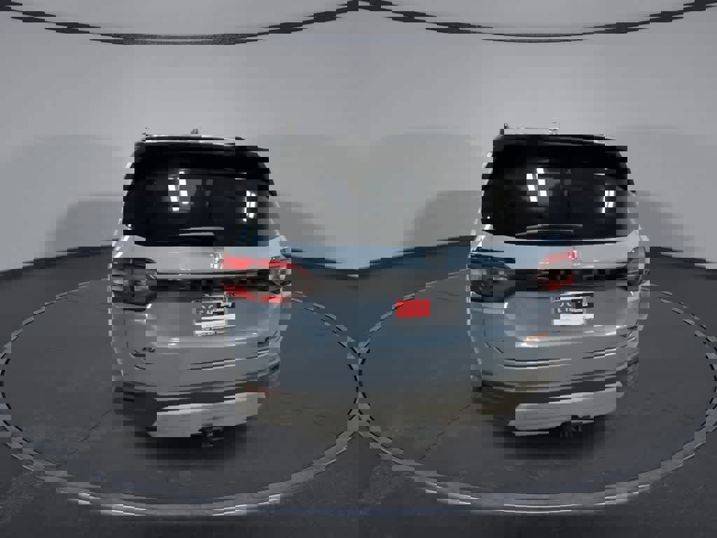 Used 2024 Honda Pilot TrailSport image 7