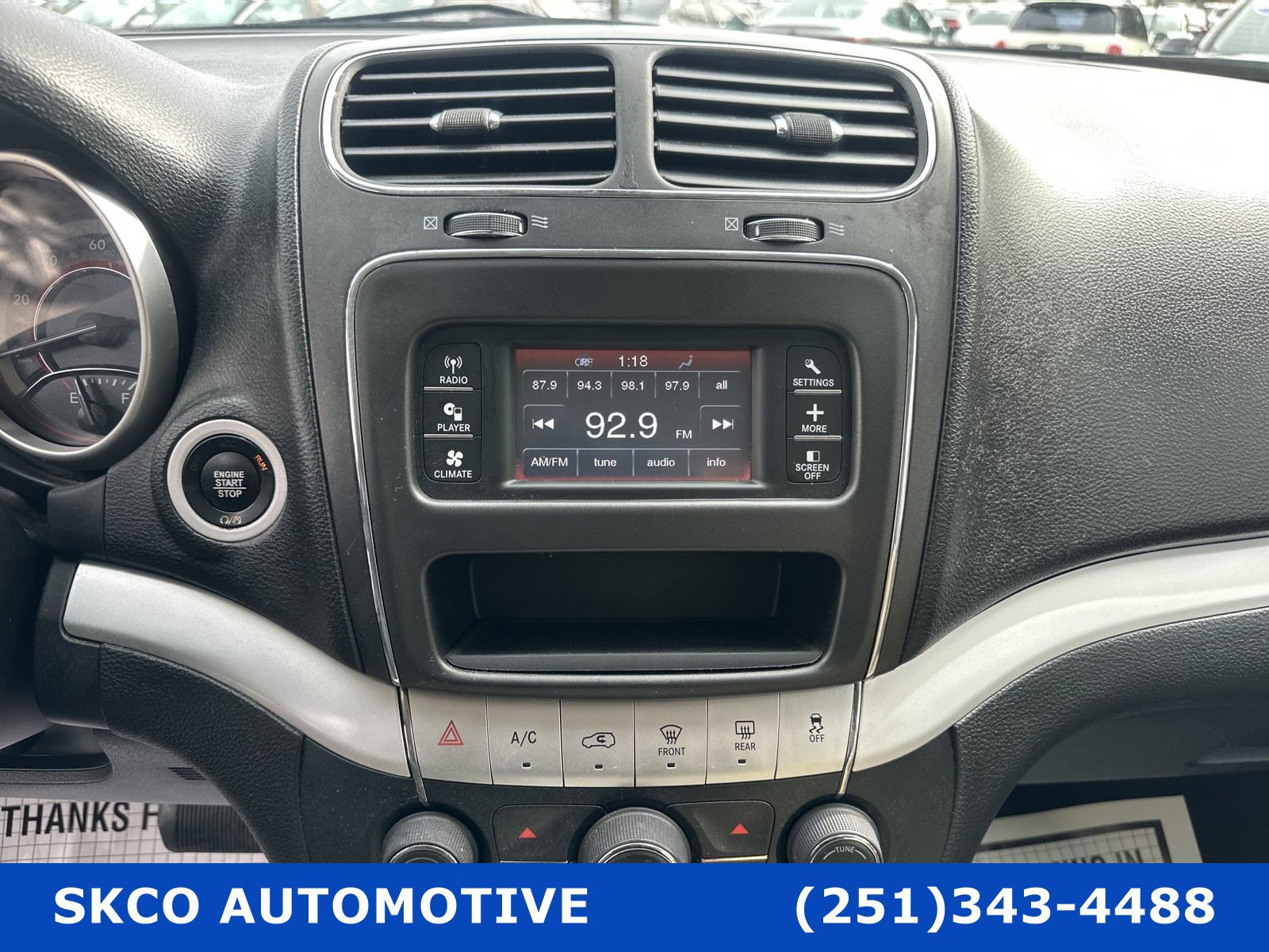 Used 2020 Dodge Journey SE image 16