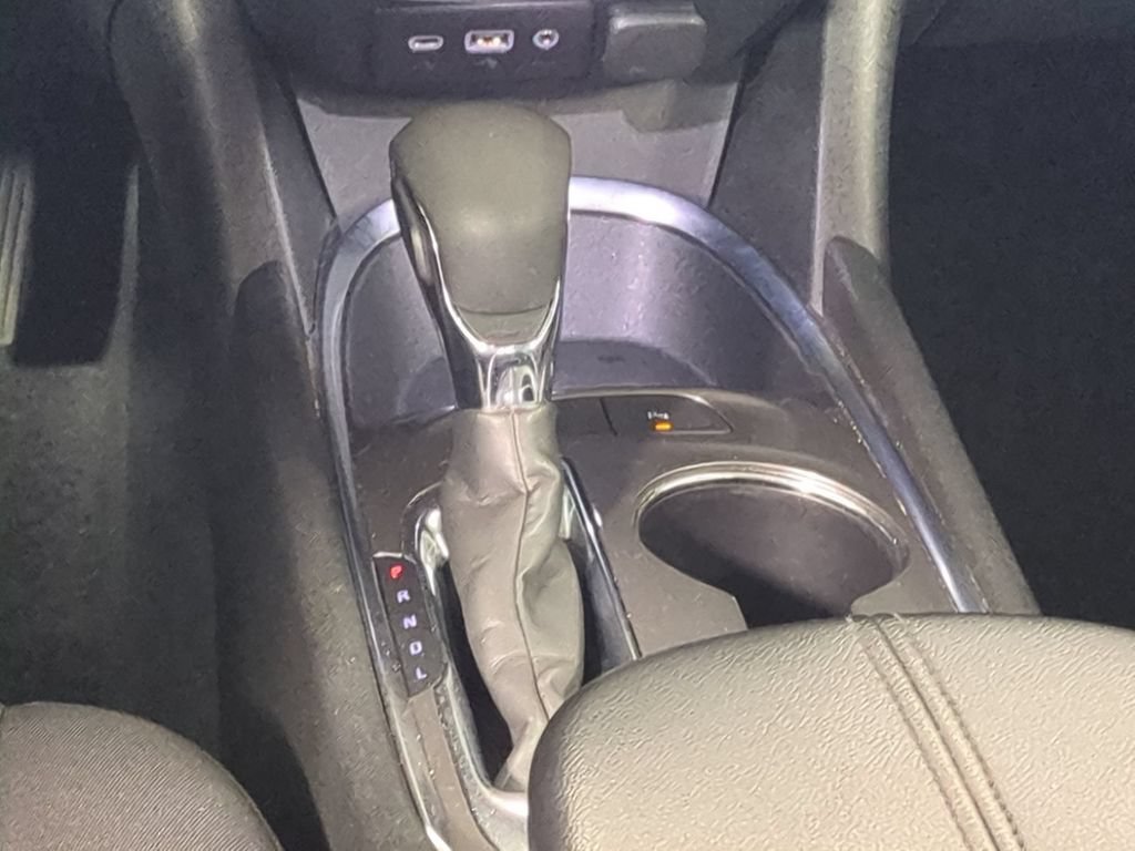 Used 2025 Chevrolet Malibu LT FWD image 19