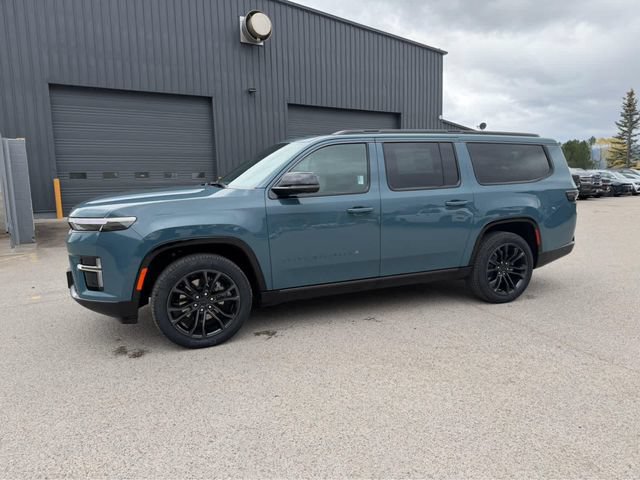 New 2026 Jeep Grand Wagoneer L Summit AWD/4WD image 18