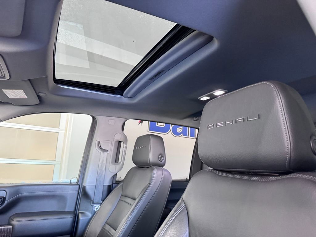 Used 2022 GMC Sierra 2500 Denali w/ Denali Ultimate Package image 28