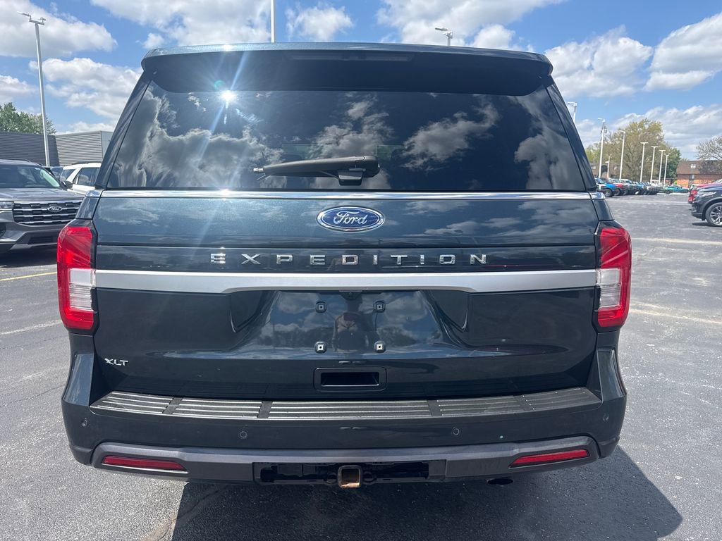 Used 2023 Ford Expedition XLT AWD/4WD image 8