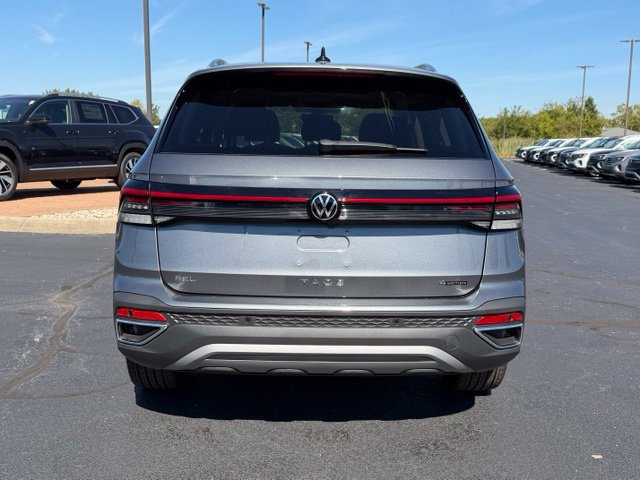 New 2027 Volkswagen Taos SEL AWD/4WD image 4