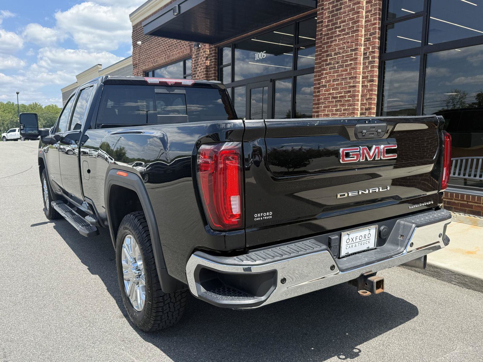 Used 2022 GMC Sierra 2500 Denali w/ Denali Ultimate Package AWD/4WD image 12
