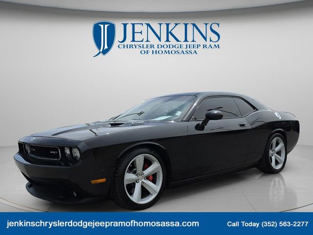 Used 2009 Dodge Challenger SRT8 w/ SRT Option Group II RWD image 11