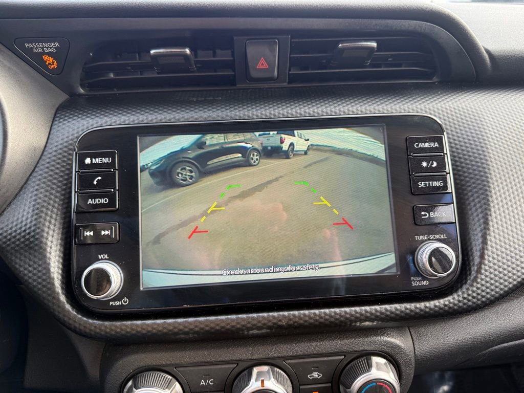 Used 2023 Nissan Kicks SV image 28