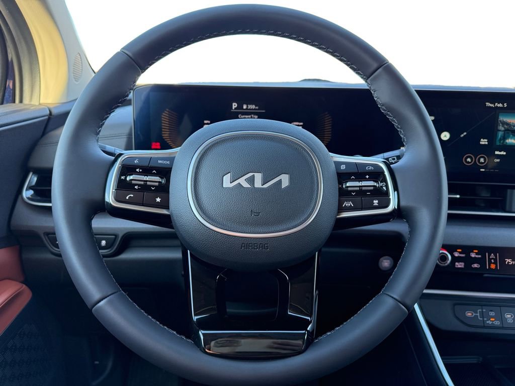 New 2026 Kia Carnival EX image 12