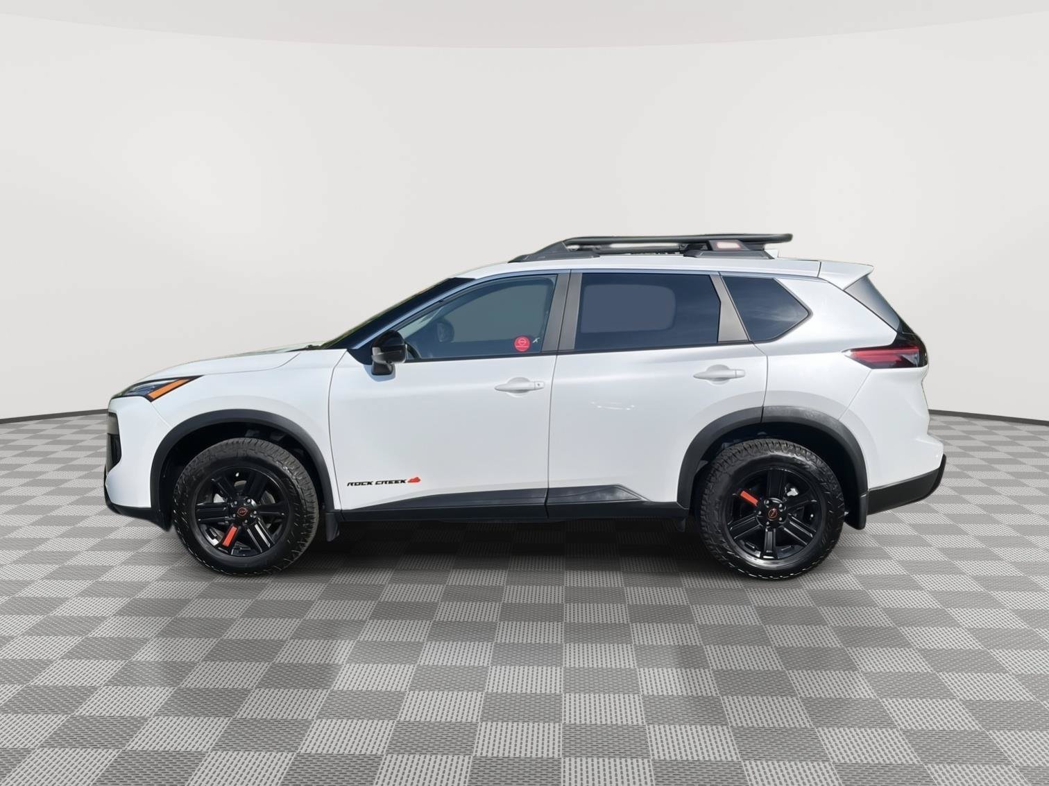 Used 2025 Nissan Rogue SV w/ Rock Creek Premium Package AWD/4WD image 8