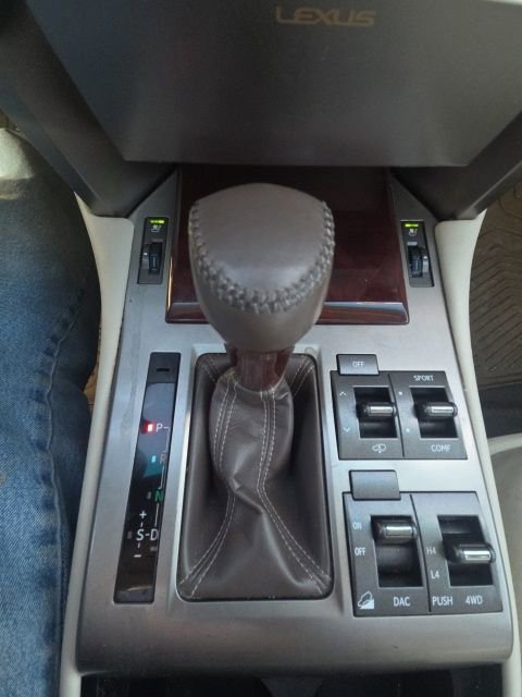 Used 2010 Lexus GX 460 Premium image 30