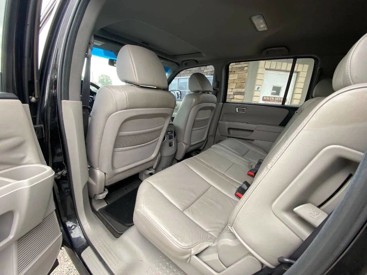 Used 2010 Honda Pilot EX-L image 10