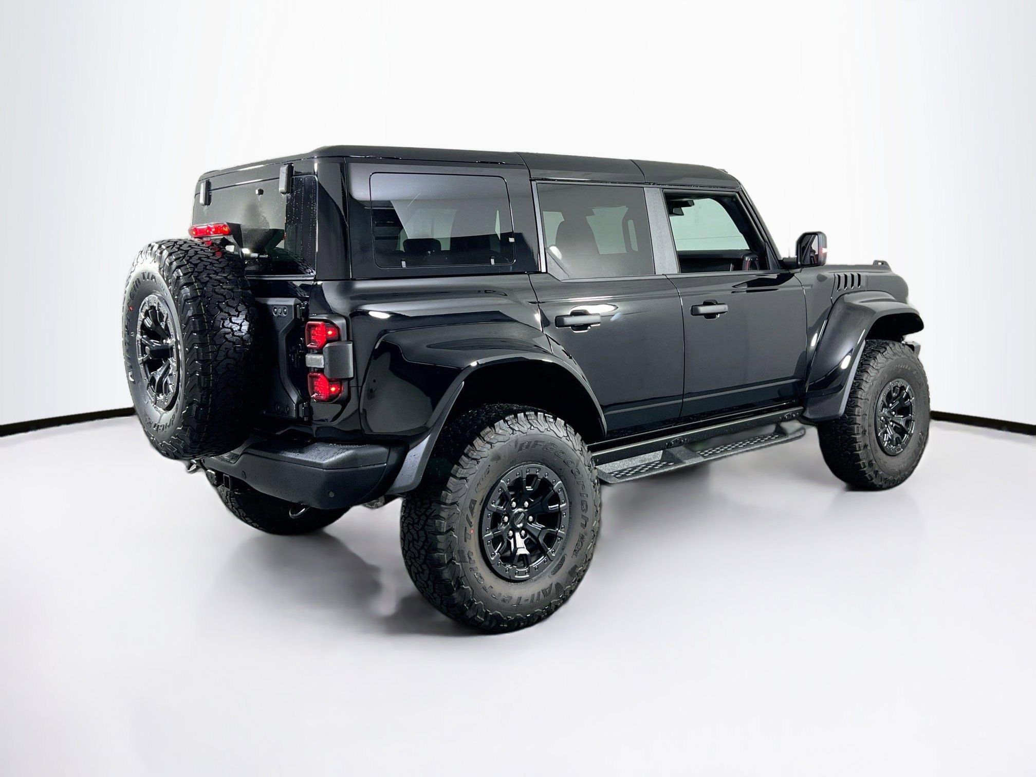 Used 2025 Ford Bronco Raptor w/ Interior Carbon Fiber Pack image 5
