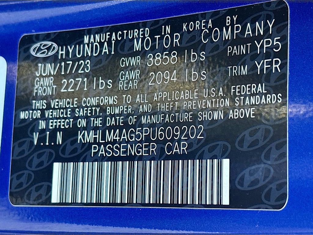 Used 2023 Hyundai Elantra SEL w/ Cargo Package image 29