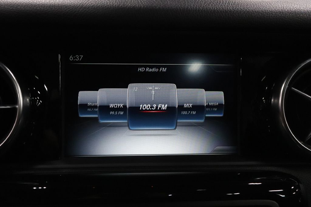 Used 2017 Mercedes-Benz SLC 300 image 22