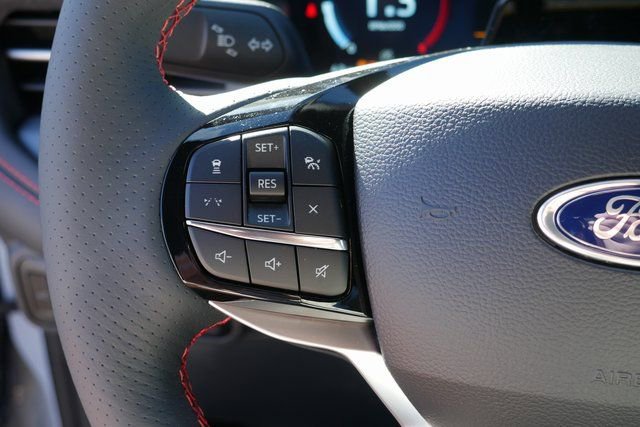 New 2026 Ford Explorer ST-Line w/ ST-Line Street Pack image 18