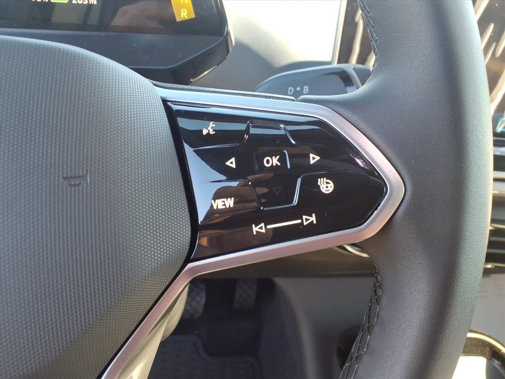 New 2025 Volkswagen ID.4 Pro S image 21