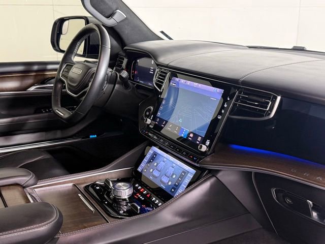 Used 2022 Jeep Grand Wagoneer Series II w/ Convenience Group III image 33