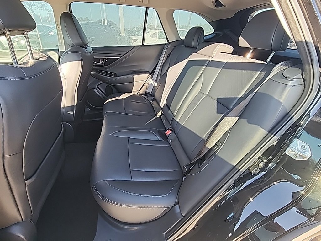 Certified 2021 Subaru Outback Limited image 11