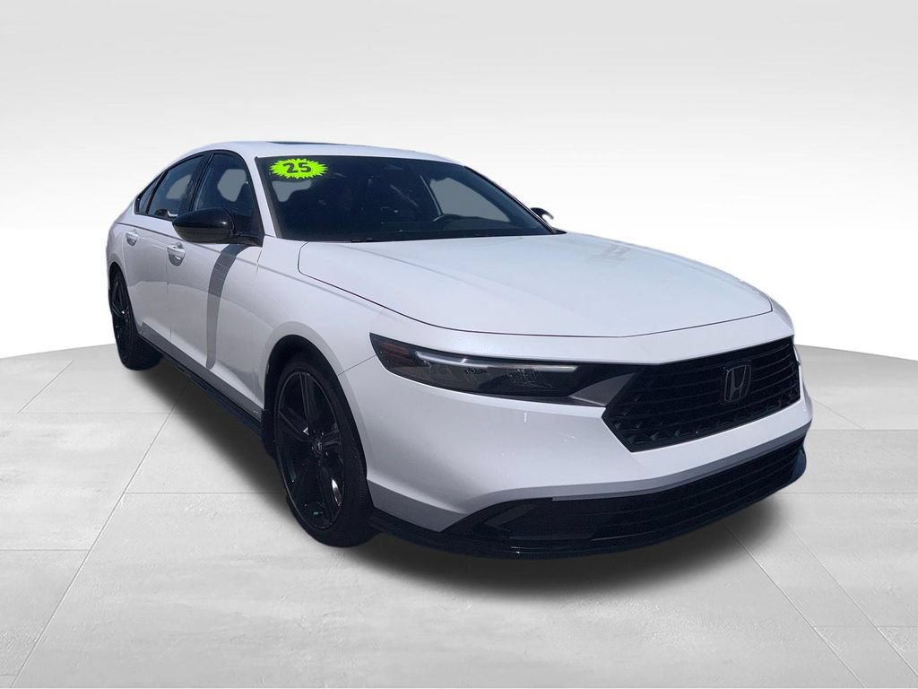Used 2025 Honda Accord Sport image 8