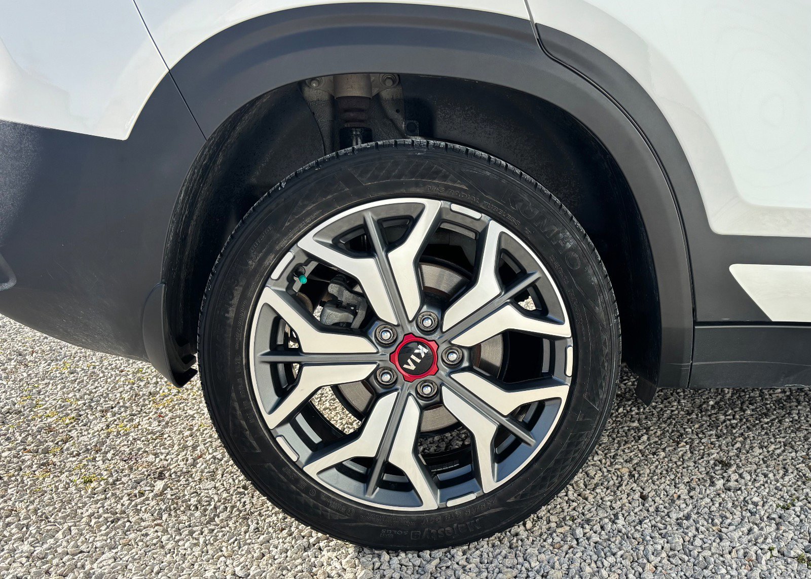 Used 2021 Kia Seltos SX image 16