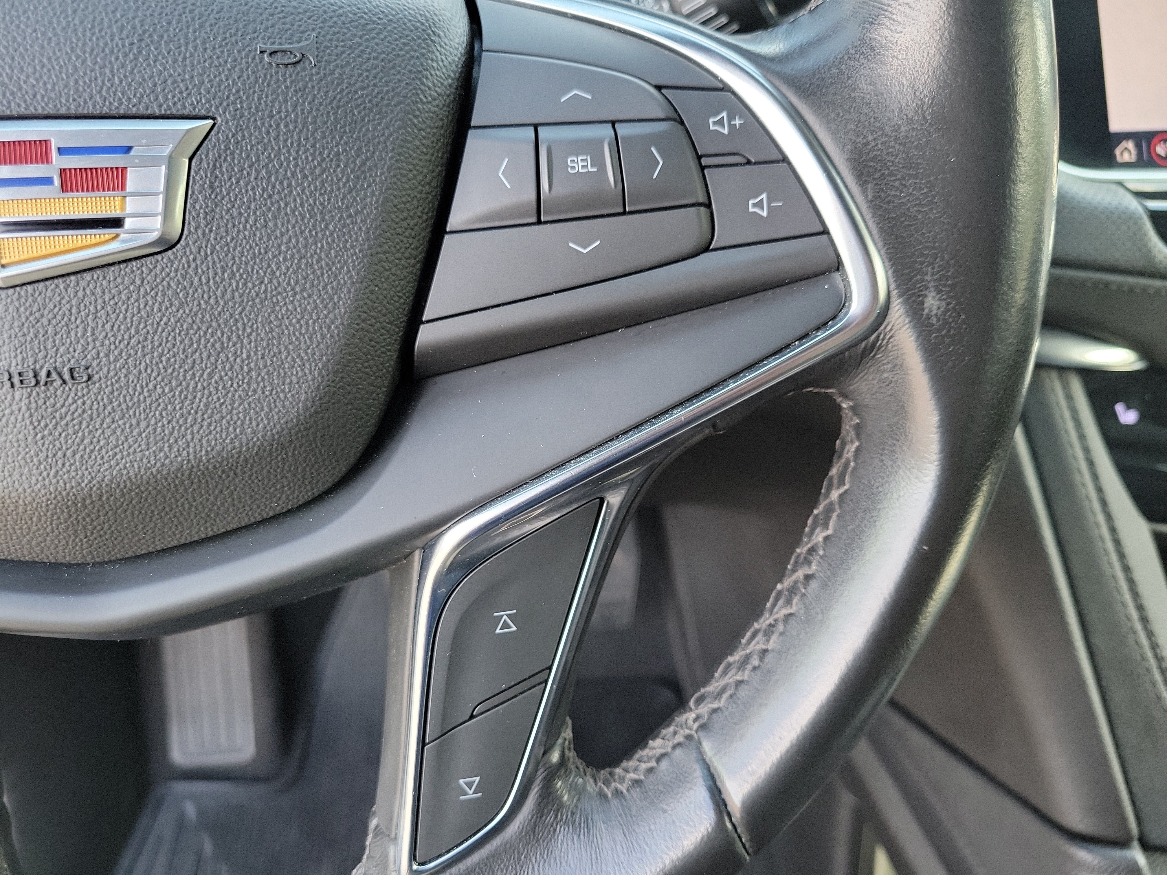 Used 2022 Cadillac XT5 Luxury FWD image 31