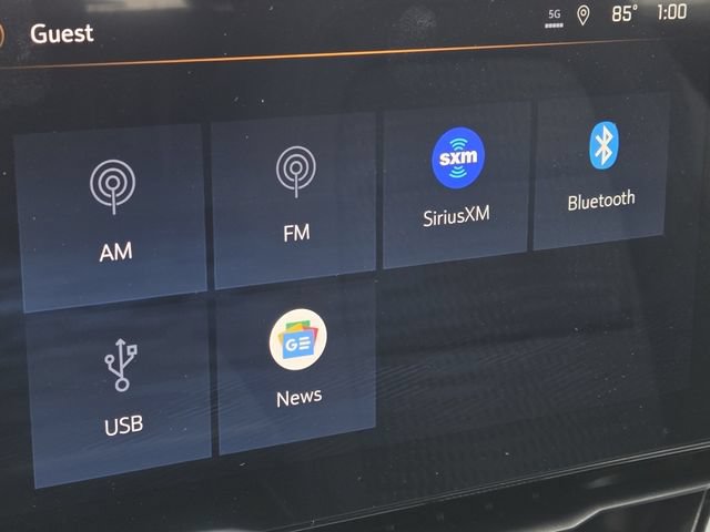 New 2026 Chevrolet Equinox LT w/ Safety and Technology Package AWD/4WD image 5