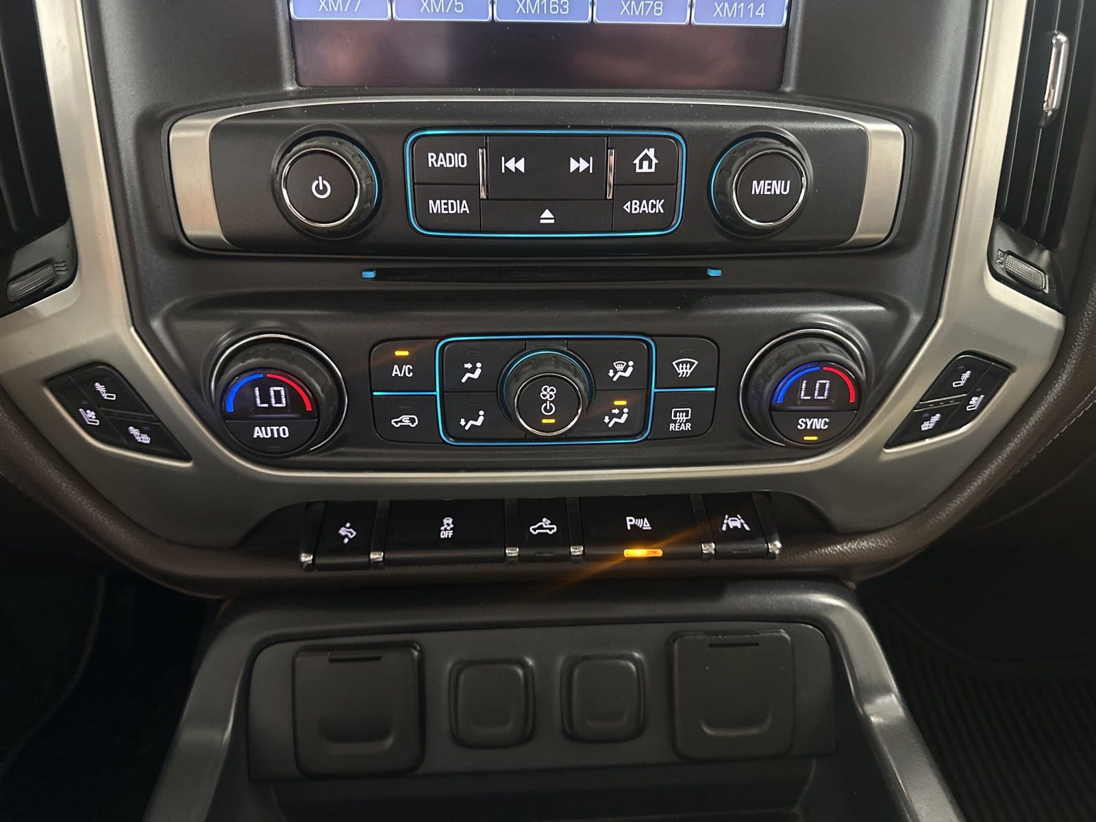 Used 2017 GMC Sierra 1500 SLT RWD image 25