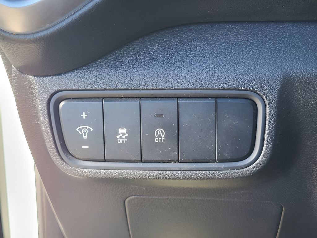 Used 2023 Kia Soul LX FWD image 20