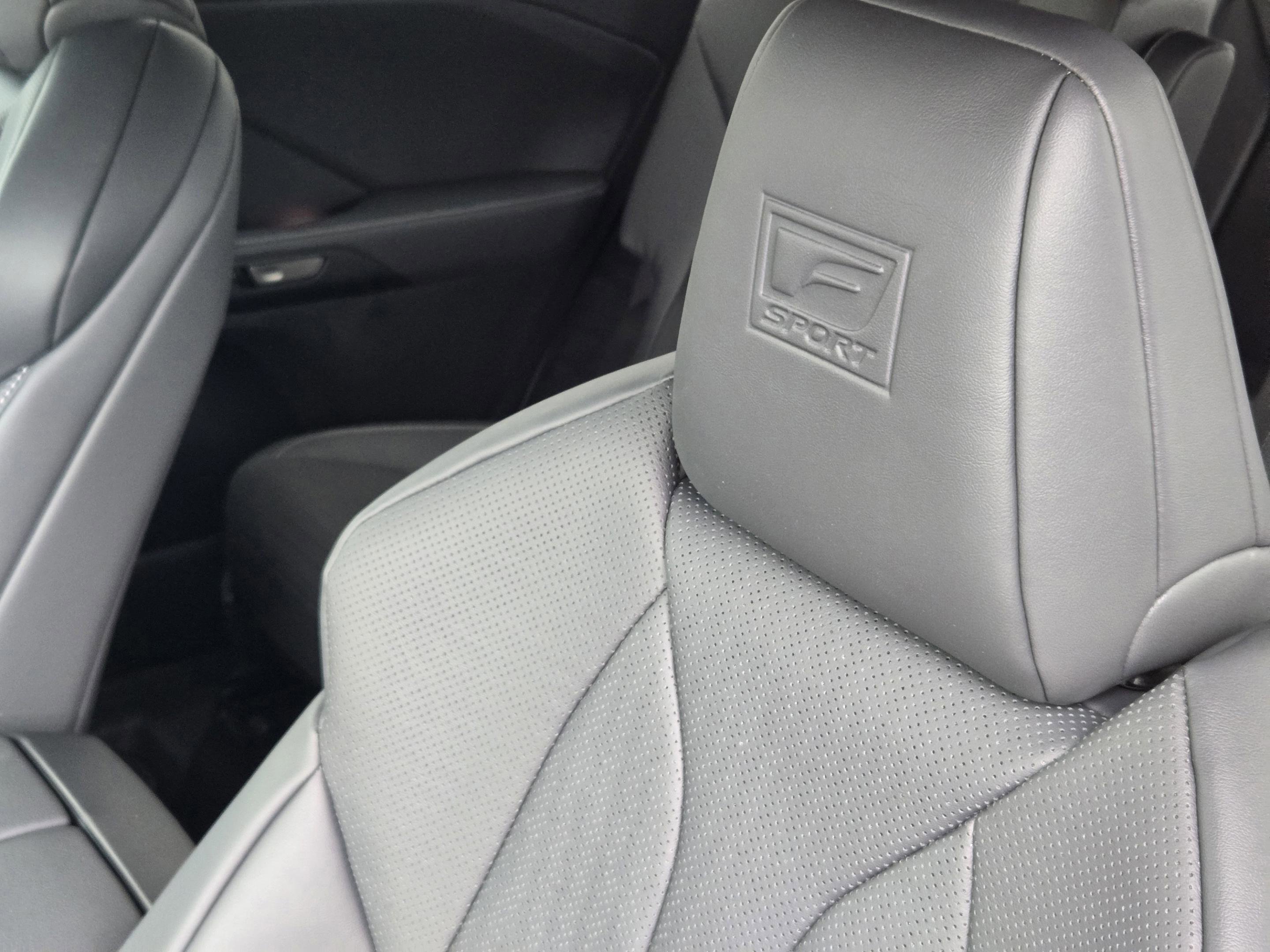 New 2026 Lexus TX 500h AWD image 15