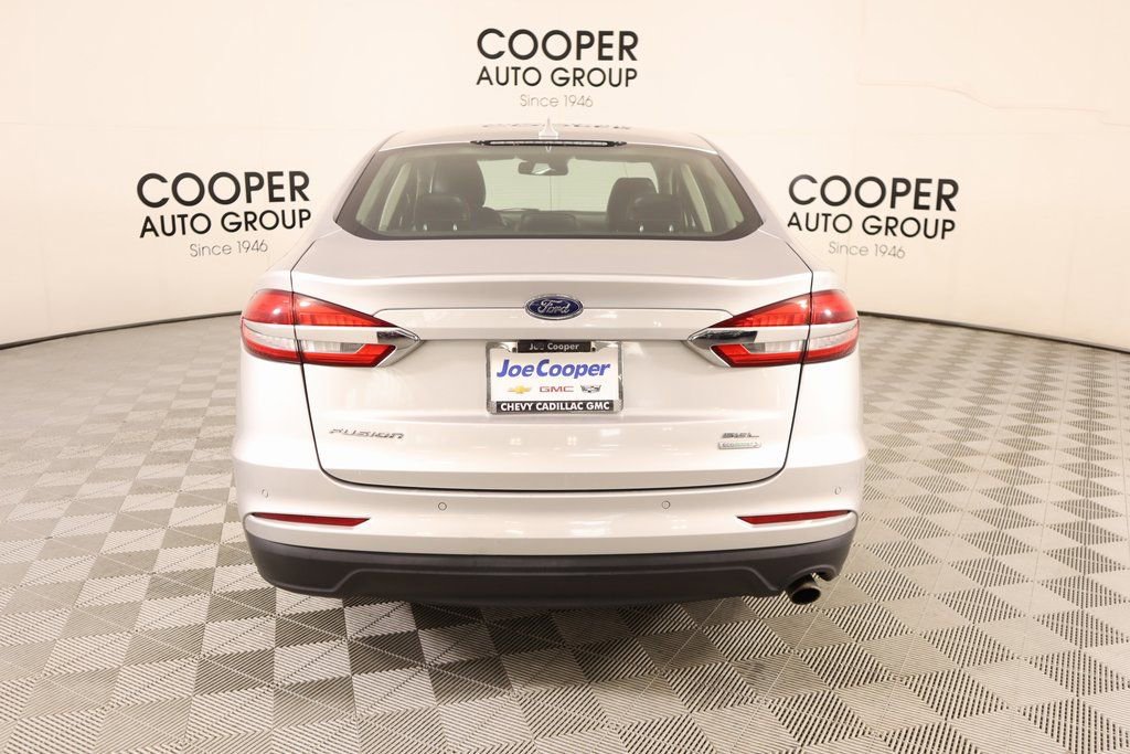 Used 2019 Ford Fusion SEL image 22