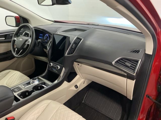 Used 2023 Ford Edge Titanium w/ Equipment Group 301A image 22