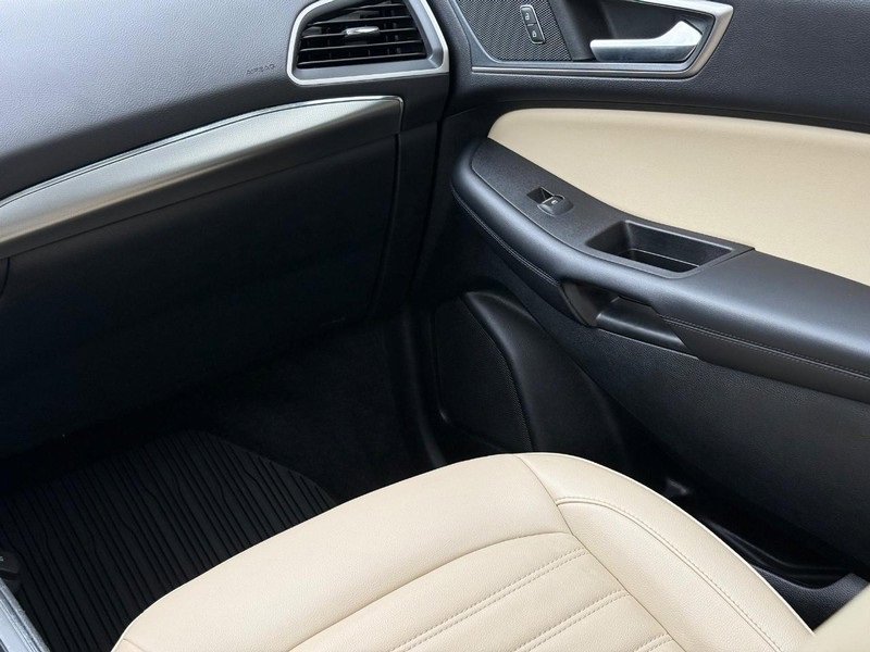 Certified 2022 Ford Edge SEL w/ Convenience Package image 14