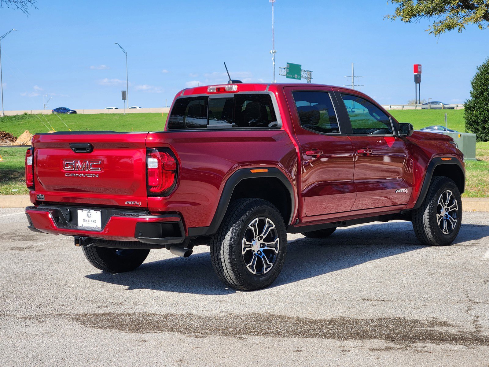 Certified 2024 GMC Canyon AT4 w/ AT4 Premium Package image 5