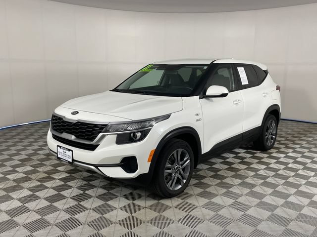 Certified 2021 Kia Seltos LX