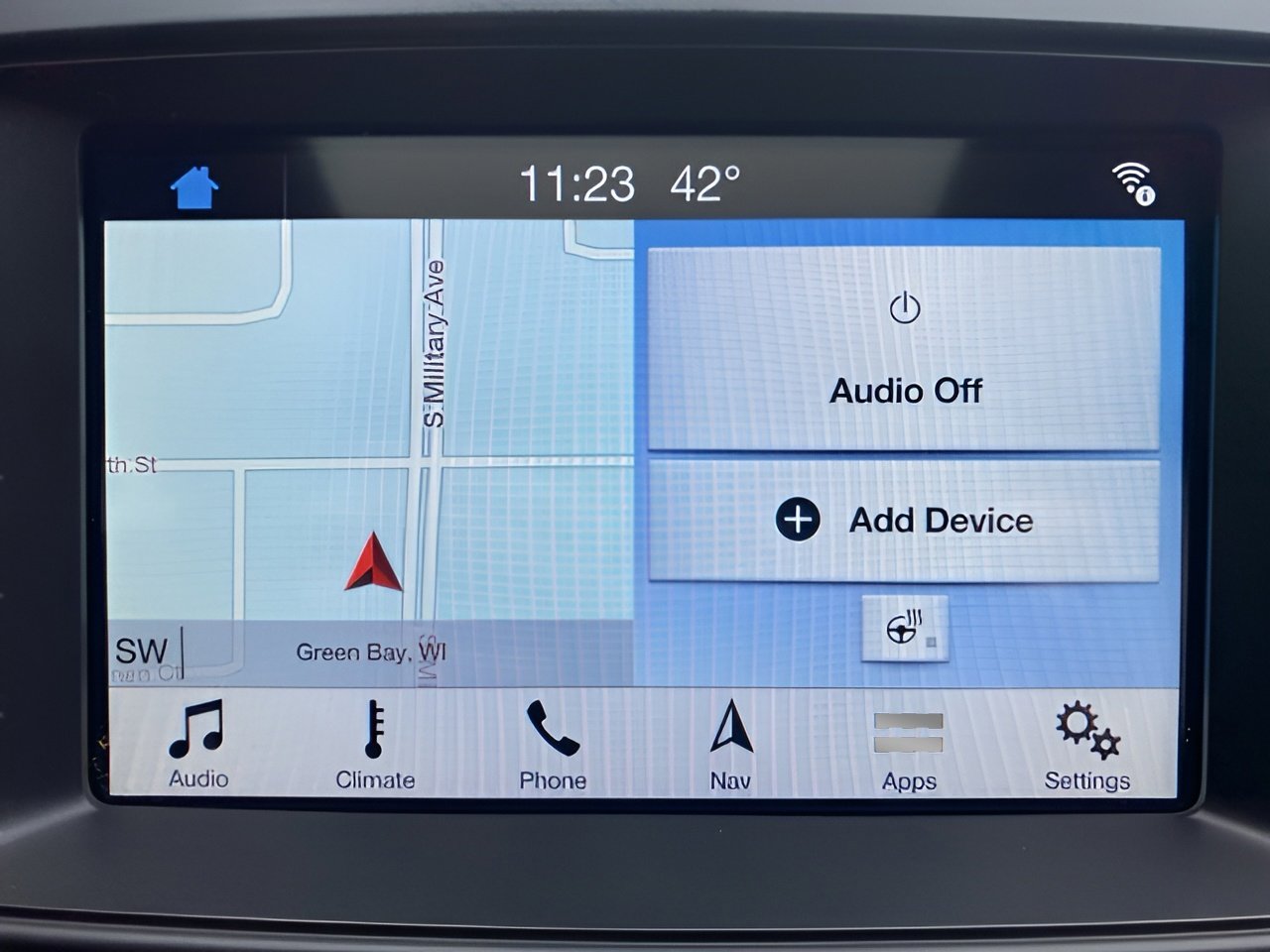 Certified 2018 Ford Explorer XLT w/ Equipment Group 202A image 24