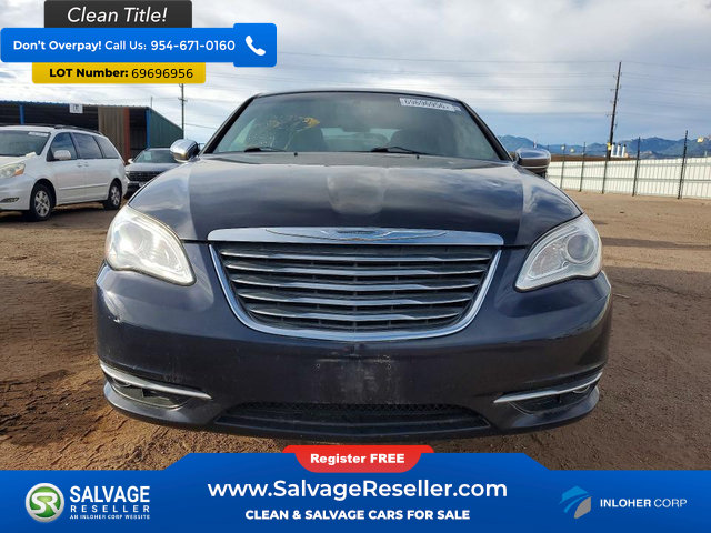 Used 2011 Chrysler 200 Limited FWD image 7