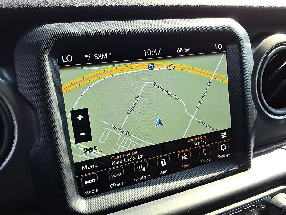 Used 2023 Jeep Wrangler Unlimited w/ Cold Weather Group image 33