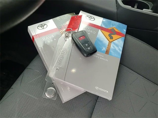 Certified 2024 Toyota RAV4 XLE image 7