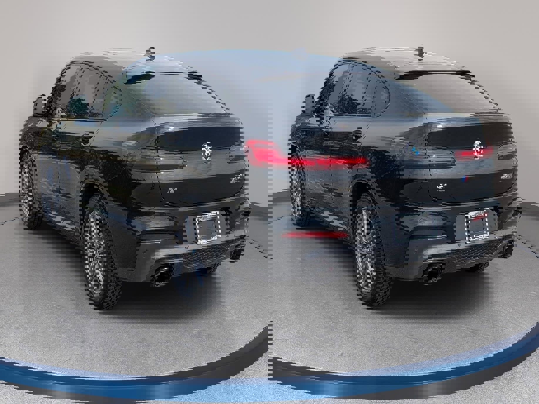 Used 2021 BMW X4 M40i image 7