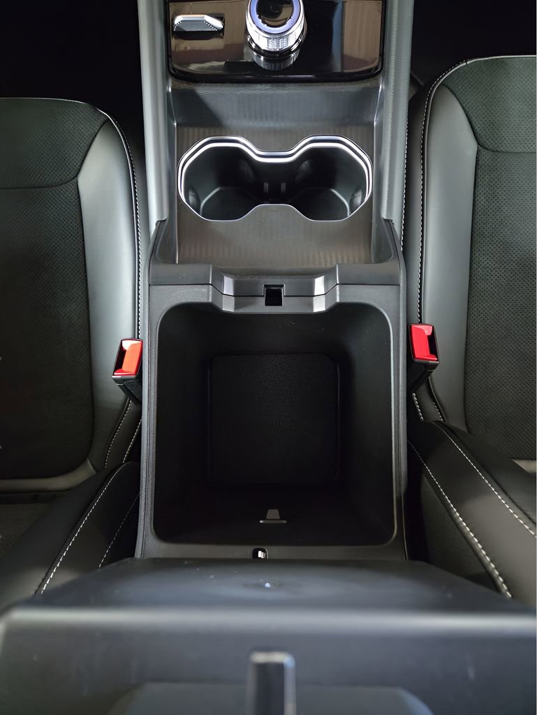 New 2026 Jeep Grand Cherokee Altitude image 20