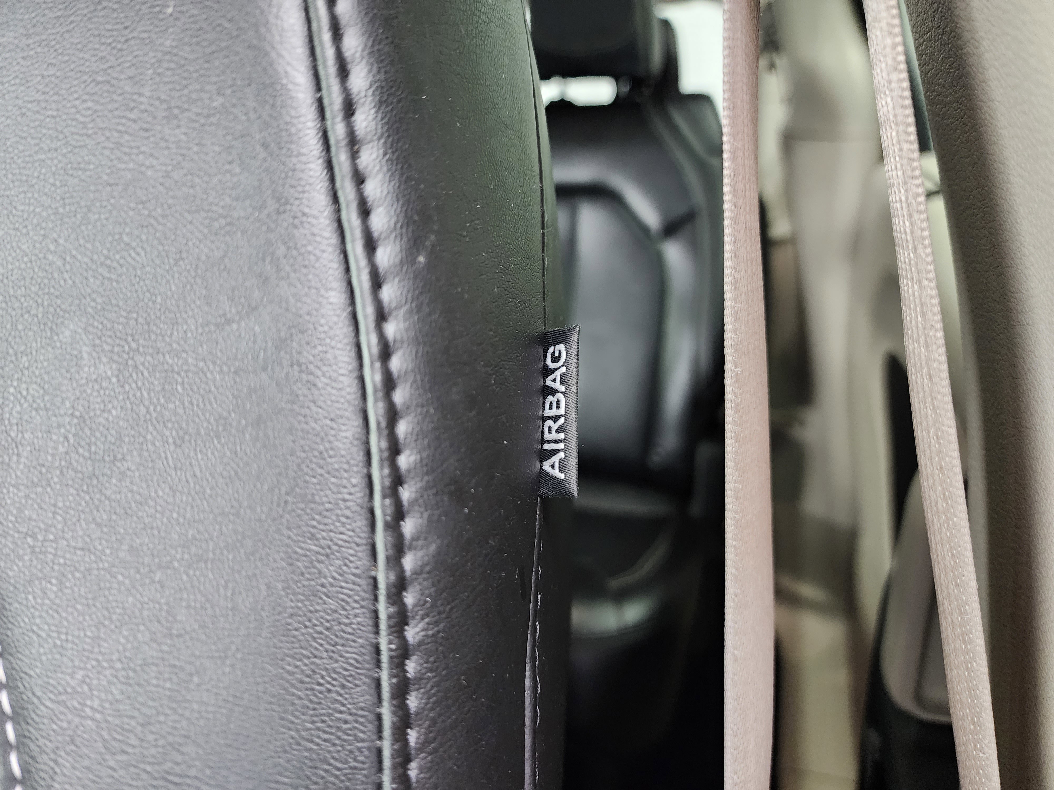Used 2024 Chrysler Pacifica Touring-L image 44